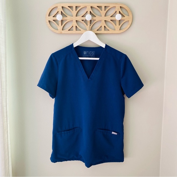 Figs V-Neck Double Pocket Scrub Top Blue Sz Small - Picture 1 of 9